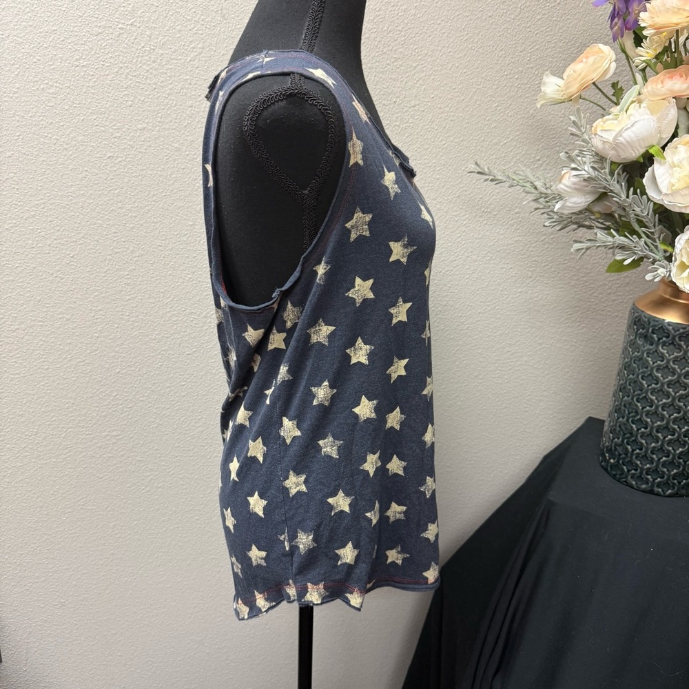 Natural Reflections Star Tank L | Patriotic USA Flag Pocket 4th of July Top - Picture 4 of 8